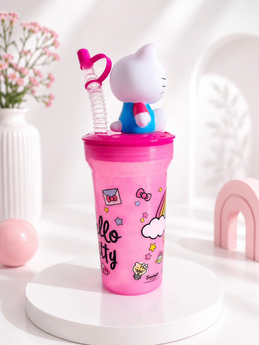 F02: Hello Kitty 3D Character Tumbler Cup with Straw – Kawaii Pink Drink Cup