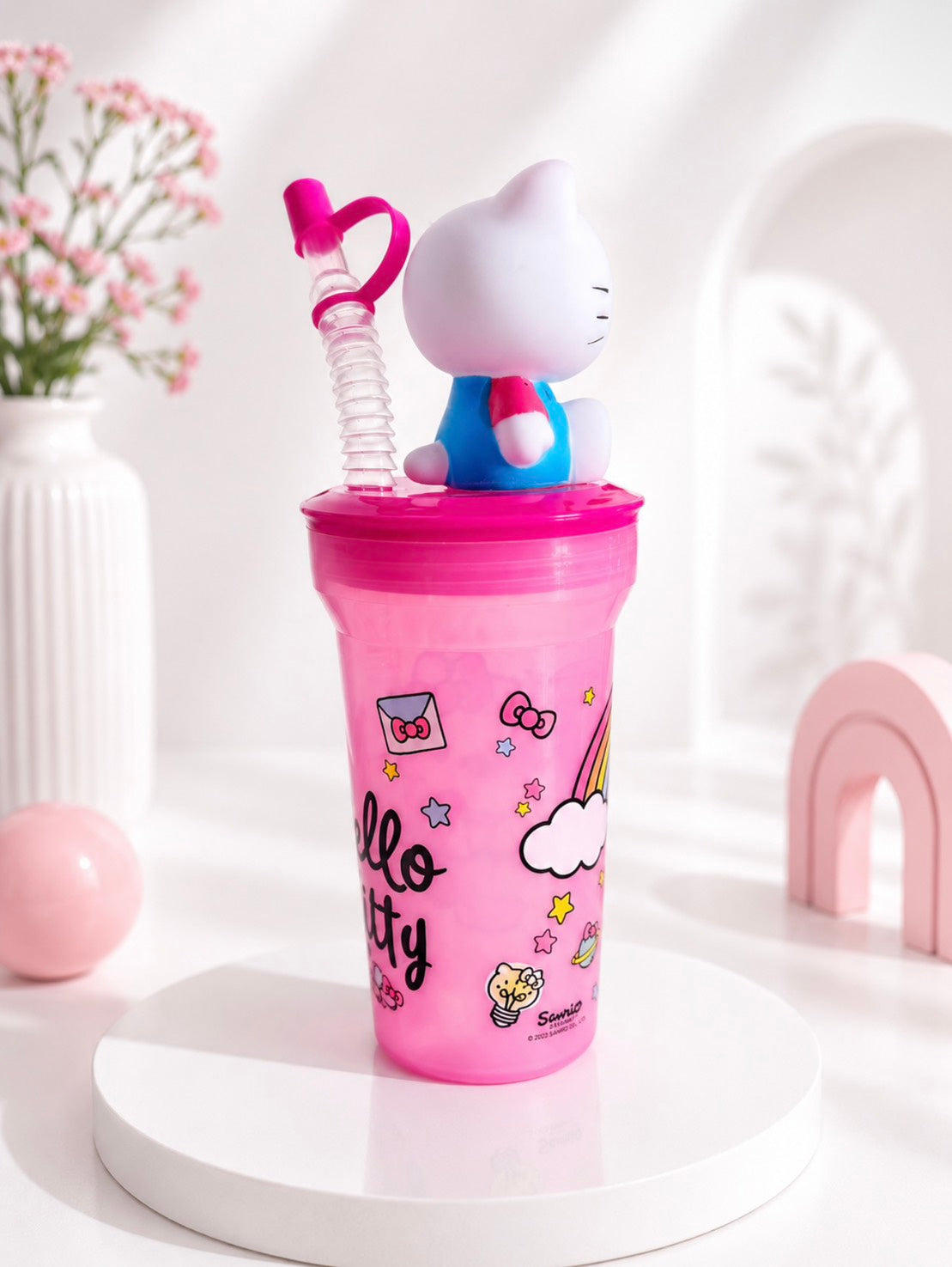 F02: Hello Kitty 3D Character Tumbler Cup with Straw – Kawaii Pink Drink Cup