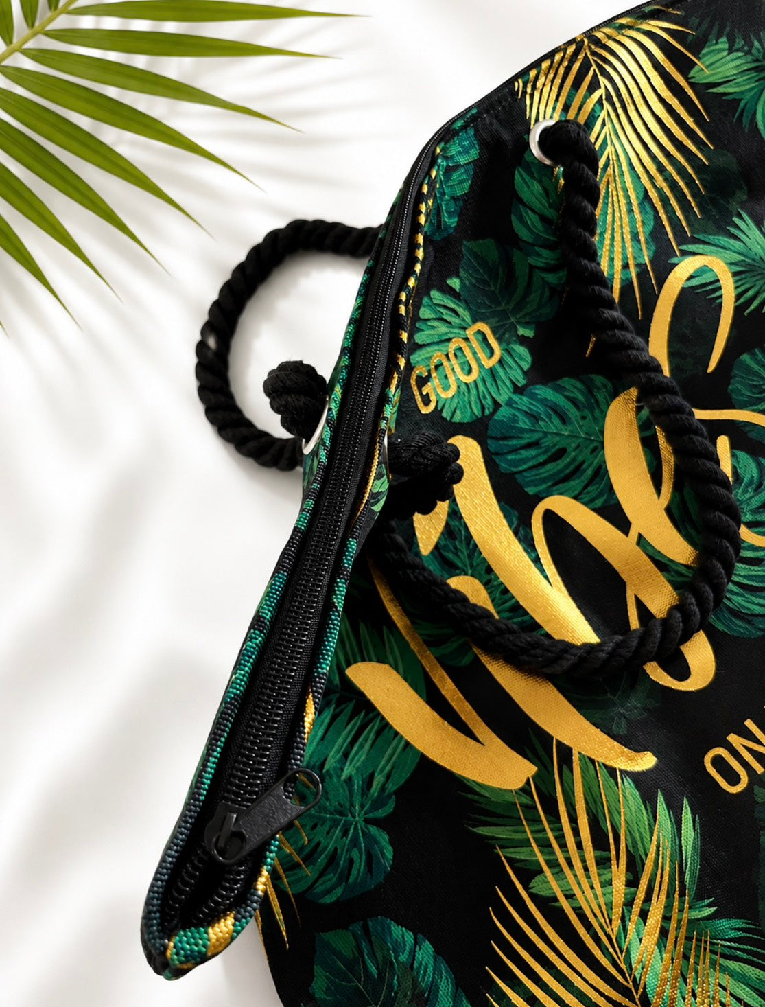 F23: Tropical Leaf Canvas Beach Tote Bag with Rope Handles – Large Shopping Tote